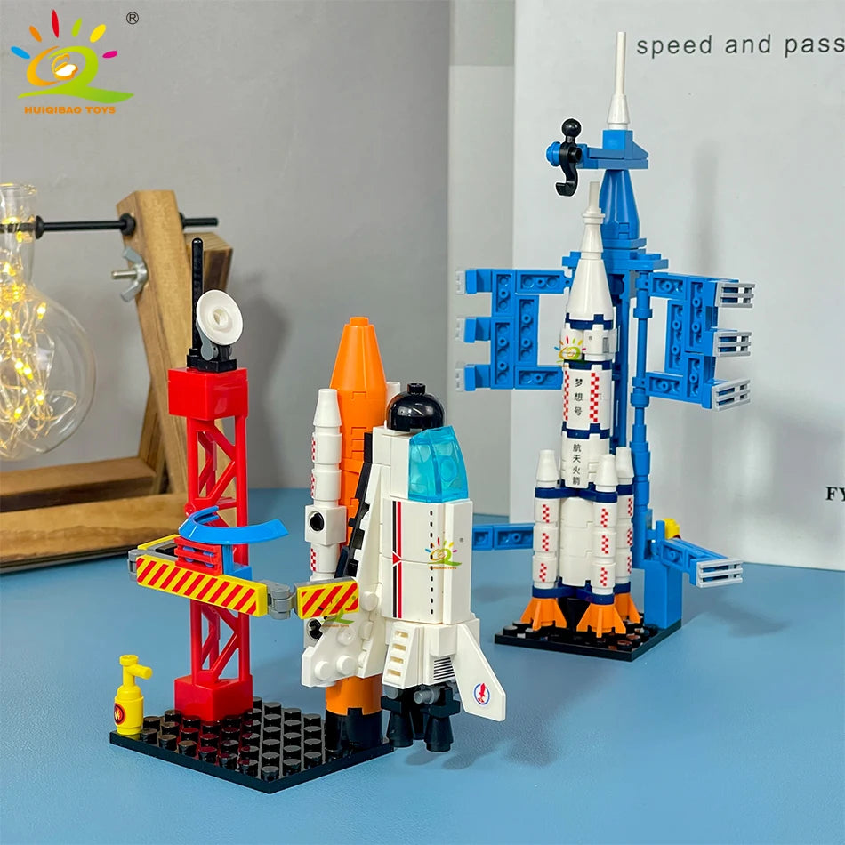 Aviation Spaceport - Space Shuttle & Rocket Construction Kit